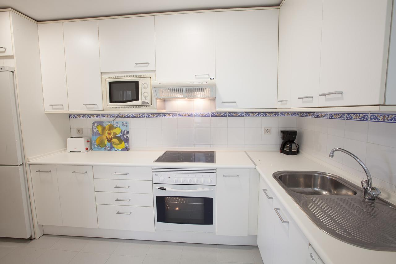 Vacation I Puerto Banus Apt, 24-7 Security, A Minute From The Marina, The Sea And Luxury Shopping Appartement Marbellac